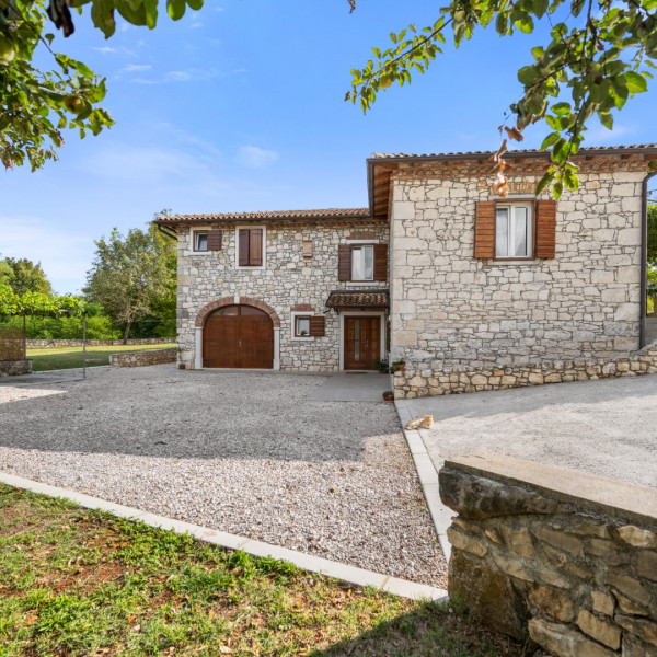 VILLA KATARINA, Turistička agencija Luna Adriatica, Rabac - Istra (Hrvatska) Rabac