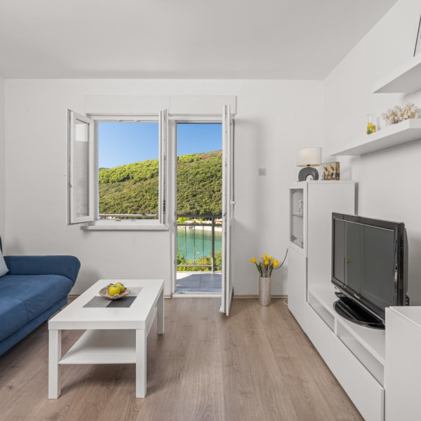 Dnevni boravak, APARTMAN RITA, Turistička agencija Luna Adriatica, Rabac - Istra (Hrvatska) Rabac