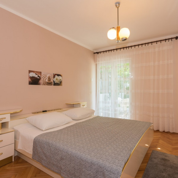 Sobe, Apartman Valeria 1, Turistička agencija Luna Adriatica, Rabac - Istra (Hrvatska) Rabac