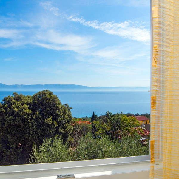 APARTMANI LAURA (RAVNI)  , Turistička agencija Luna Adriatica, Rabac - Istra (Hrvatska) Rabac