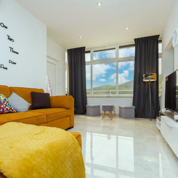 APARTMAN LUNGO MARE, Turistička agencija Luna Adriatica, Rabac - Istra (Hrvatska) Rabac
