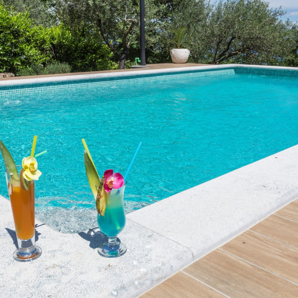 VILLA LAURA, Turistička agencija Luna Adriatica, Rabac - Istra (Hrvatska) Rabac